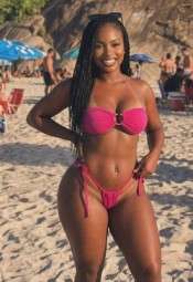 LAURA COLOMBIANA EN ZARAGOZA – BELLEZA, DULZURA Y MUCHA PERSONALIDAD