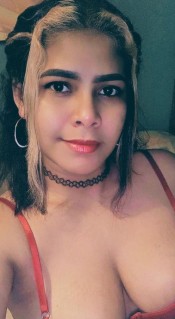 CATALINA TU CHICA FIESTERA