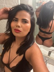 MORENA CALIENTE