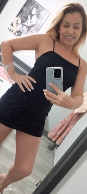 MELISA GUAPA RUBIA LATINA JUGUETONA 24HS