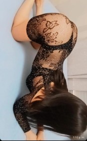 LATINA ADORABLE Y CARIñOSA
