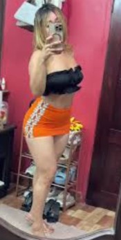 KELLY  CARIBEÑA ESBELTA SUPER CARIÑOSA