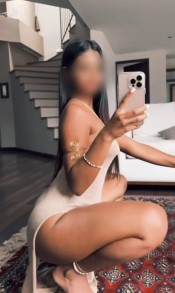 ESPAñOLA GUAPíSIMA CARIñOSA MORBOSA FIESTERA