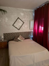 ALQUILER DE HABITACIONES DE LUJO PARA CHICAS 24/7