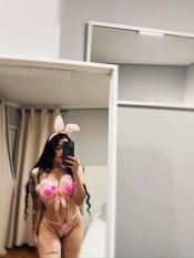 JOVENCITA COLOMBIANA FIESTERA Y COMPLACIENTE