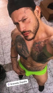 NOVEDAD!!! EXCITANTE VENEZOLANO MUY MORBOSO...