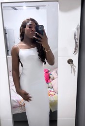 SOFIA VEN A GOZAR ESTE CUERPAZO CONMIGO