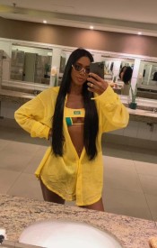 DELICIOSA BRASILEÑA CON GANAS DE SEXO 24 HORAS