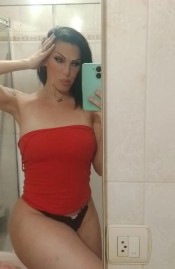 CACHONDA, FIESTERA, JUGUETONA Y ARDIENTE