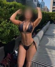 NOVEDAD MASAJISTA PROFESIONAL TITULADA APASIONADA