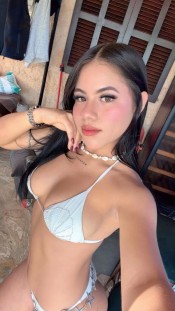EMMA  CHICA GUAPA EN MARBELLA, SAN PEDRO DE ALCANTARA