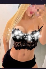 VENEZOLANA ,MóNICA   , SúPER SEXI DE BUEN ROLLO, DE PASO X ANDORRA