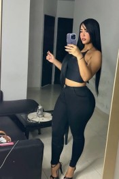 NIÑATA DE 22 AÑOS, NATURAL Y ENCANTANTADORA