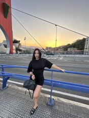 VICTORIA HERMOSA  COLOMBIANA RECIÉN LLEGADA