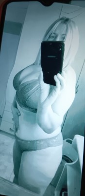 HOLA BUENAS SOY LOLA UNA MUJER INDEPENDIENTE Y CAR
