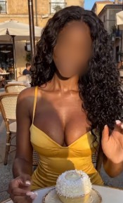 EXPLOSIVA BRASILEÑA PURO MORBO Y VICIO