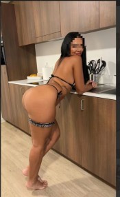 BOMBON LATINO DISPUESTA HACER QUE ME RECUERDES