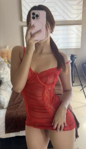 DATE UN CAPRICHO SENSUAL DELGADITA PELIROJA