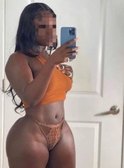 BOMMBA DE SEXO MORENAZA CACHONDA ARDIENTE