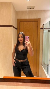 HANNA BRASILEÑA MUY FETICHISTA EN LA INTIMIDAD