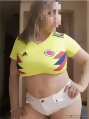 KATALINA TRAVIESA, FOGOSA Y MUY COMPLACIENTE