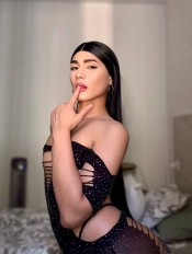 JOVENCITA TRANS FOGOSA Y CACHONDA