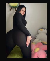 VALENTINA FIESTERA CON MUCHA LECHE PARA TI Y APARTAMENTO PRIVADO