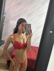 LATINA DE LUJO CARIÑOSA , DULCE Y ESPECTACULAR