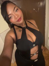 MORENA COLOMBIANA SEXY Y AGRADABLE