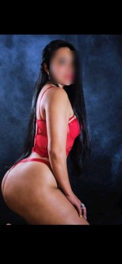 BÁRBARA 23 ESTUDIANTE INDEPENDIENTE