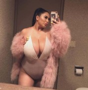 TU MEJOR COMPAÑÍA COLOMBIANA MADURITA TETAS BENIDORM