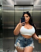 MUJER ESPECTACULAR DE NUEVO EN VILLAVERDE