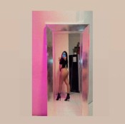 MARTINA   TODA UNA BELLEZA MUY INQUIETA Y TRAVIESA  24 HORAS