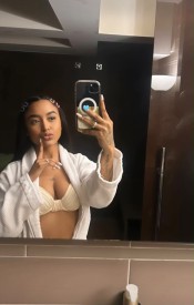 CHANEL · 20· VENEZOLANA