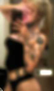 MADRILEñA TATUADA JOVENCITA RUBIA SUPER TATUADA