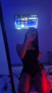 SOFíA  JOVENCITA NUEVA EN CORNELLÁ CENTRO