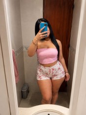 FIESTERA, JUGUETONA Y CON MUCHA ENERGÍA