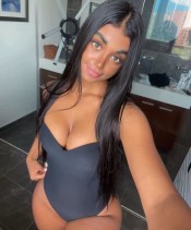 MIA NOVEDAD EN SALOU, SOY TODO LO QUE BUSCAS