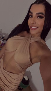 TE APETECE TRAGAR MI LECHITA Y FOLLAR MI CULO