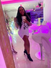 KARINA LATINA ESPECTACULAR MUY CACHONDA