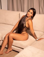 EN COLLADO DISPUESTA AL SEXO RICO ANTOJATE DE MI