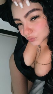FIESTERA CALIENTE Y CACHONDA
