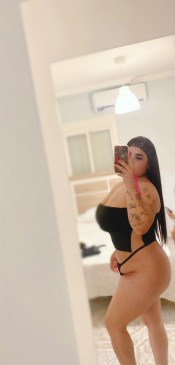 AMI COLOMBIANA 23 AÑOS EN HOSPITALET DE L’INFANT