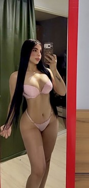 MANUELA PRIMERA VEZ EN LA CIUDAD FOTOS REALES