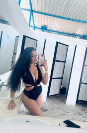 DAYANA NIÑA MUY COMPLETA