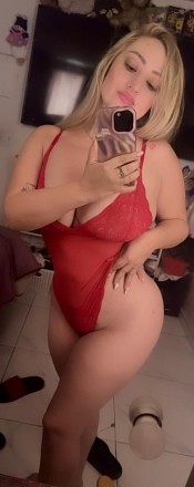 JOVENCITA MUY ENCANTADORA SOLO SALIDAS 24H
