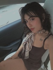 BESOS ARDIENTES CON VANESSA