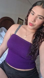 DIVINA YE ENCANTADORA