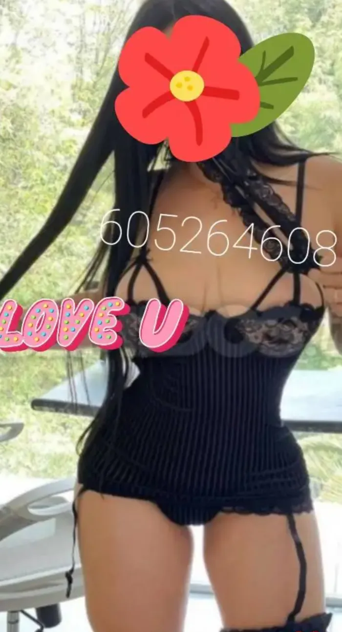 SEXY LATINA BESOS CON LENGUA MASAJES 24HORAS