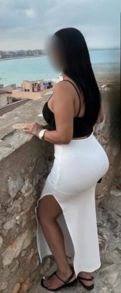 COLOMBIANA MADURITA EN GETAFE TB SALIDAS